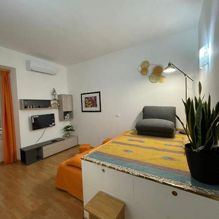 Loft Centro Apartment โรม ภายนอก รูปภาพ